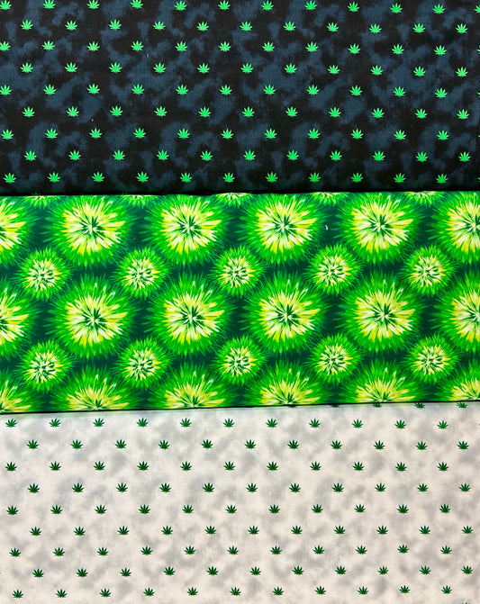 Marijuana Sm. Leaf Pillowcase KIT