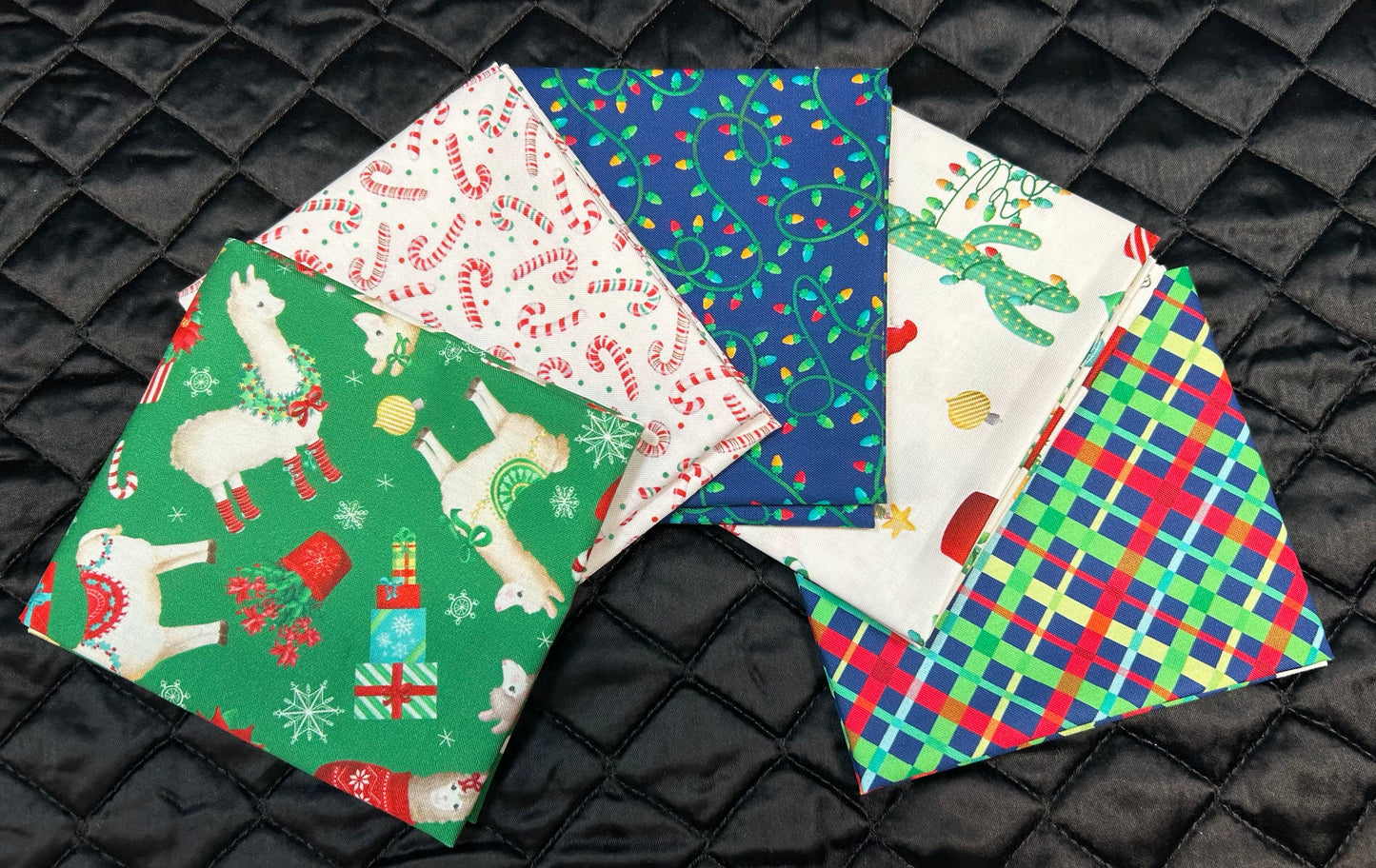 Fat Quarter Bundle - Happy Llamadays - 5pc